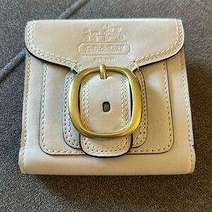 Coach off white leather small wallet